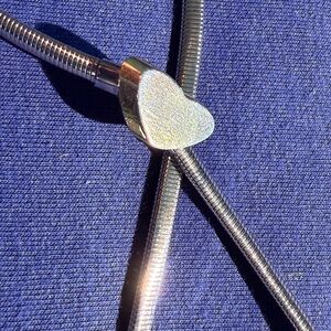 Vintage Silver Heart Metallic Stretch Belt